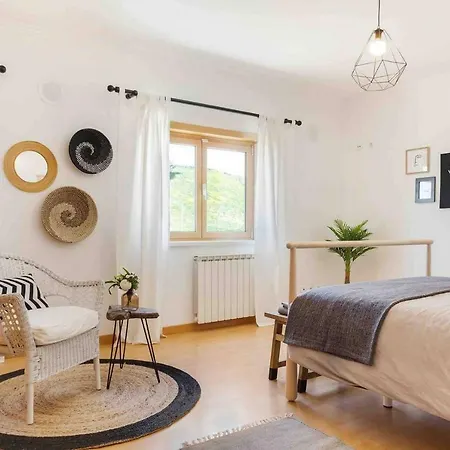 Country With Pool&games Near Lisbon -